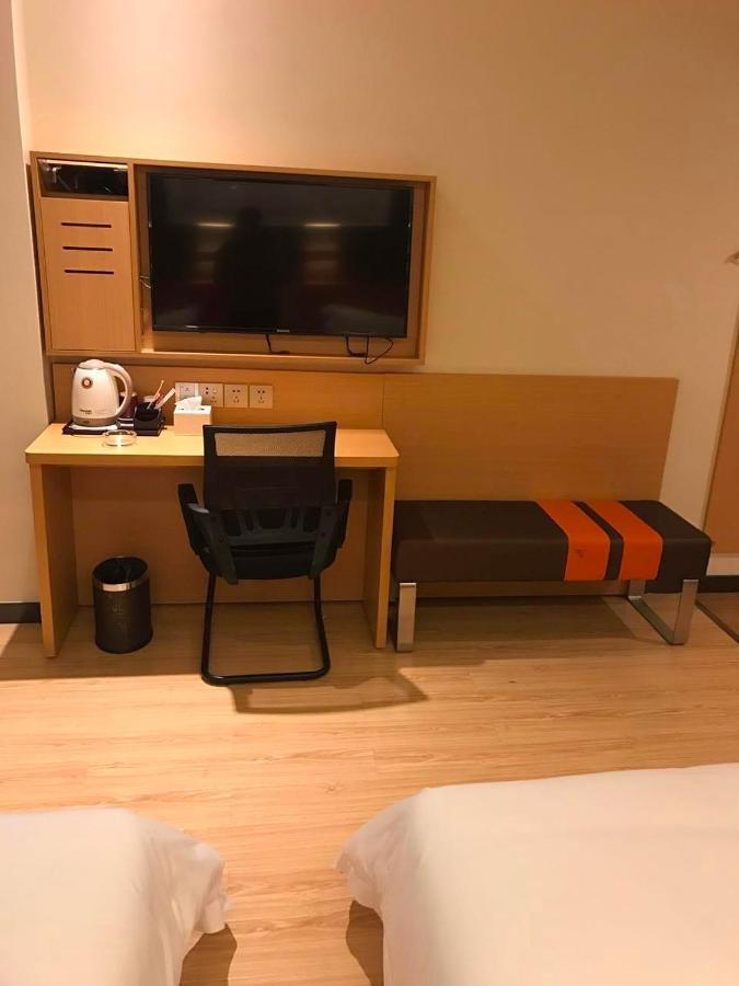 7 Days Premium Chongqing Jiangbei International Airport Branch Otel Dış mekan fotoğraf