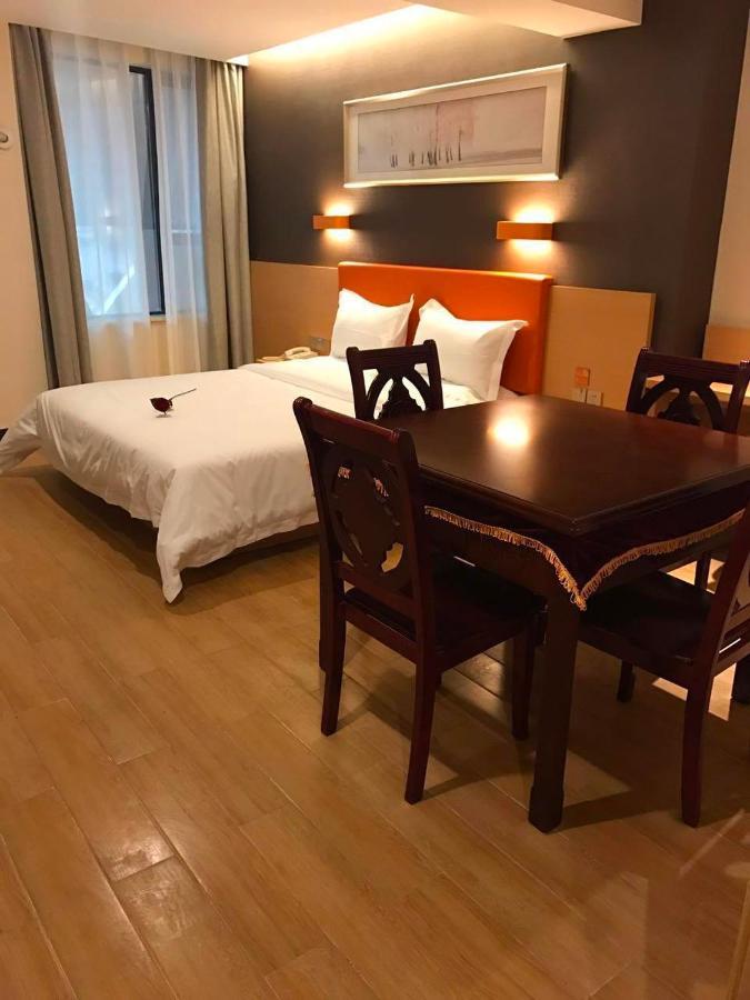 7 Days Premium Chongqing Jiangbei International Airport Branch Otel Dış mekan fotoğraf